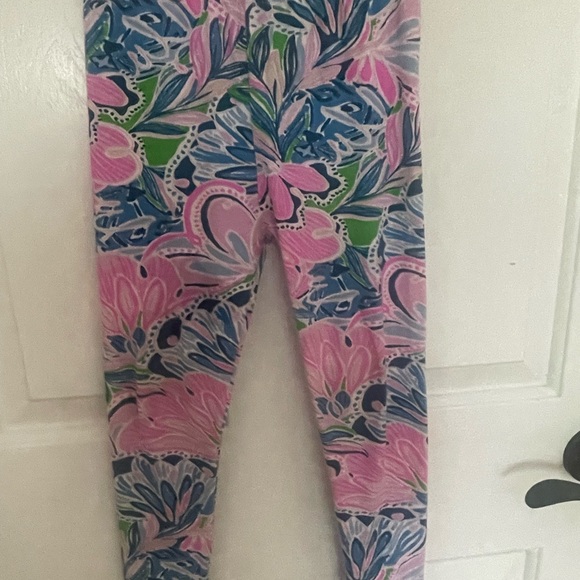 Lilly Pulitzer Pink and Blue Floral Set - Picture 4 of 9